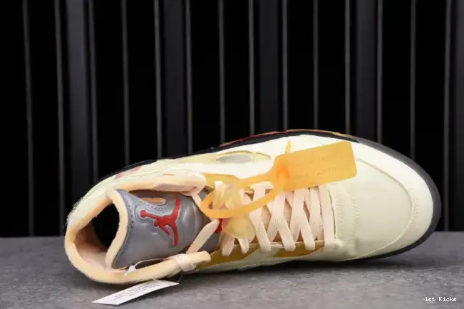 1st Kicks Jordan 5 DH8565-100 OFF-WHITE Retro Sail 0606